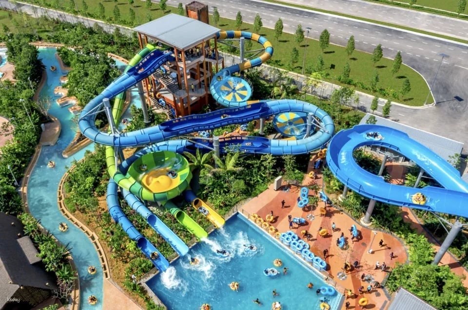 SplashMania Waterpark Ticket | Malaysia
