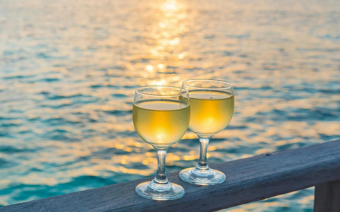 From Split: 1.5-Hour Sunset Sightseeing Cruise with Welcome Drink Image 6