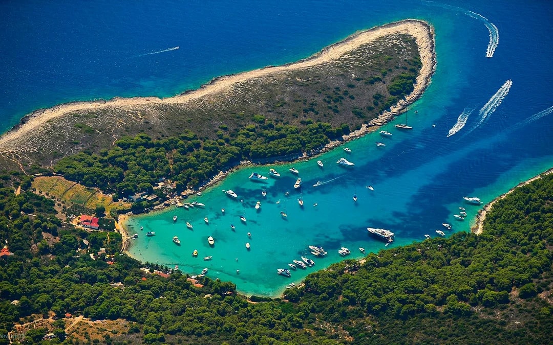 From Split: Blue Cave, Mamma Mia, Hvar and 5 Island Boat Tour Image 6