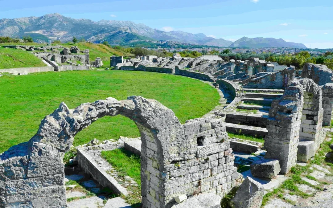 Split: Diocletian's Palace, Salona and Klis Fortress Guided Tour Image 10