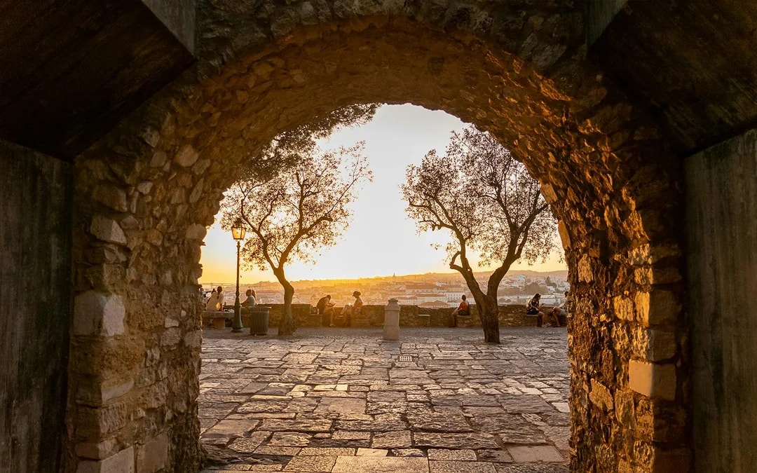 St. George Castle Tickets with Audio Guide Image 9