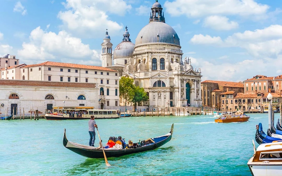 St. Mark's Basilica Guided Tour With Gondola Ride Image 1