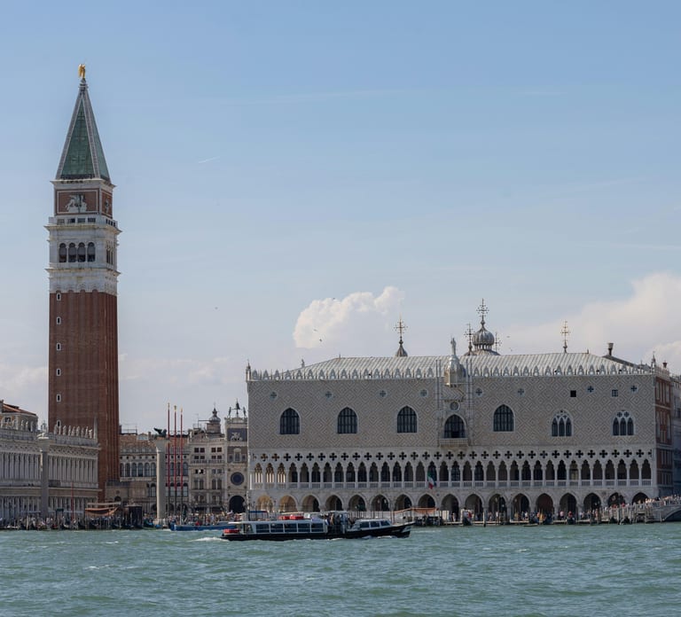 Venice: St. Mark's Basilica, Doge's Palace & Bridge of Sighs