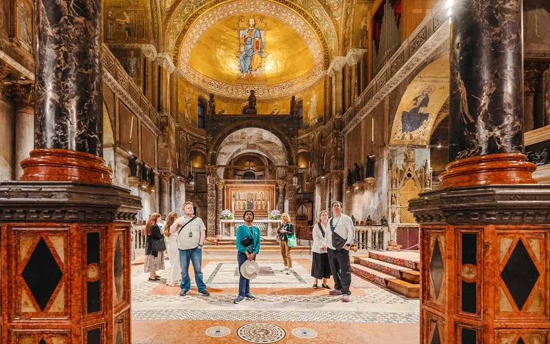 St. Mark's Basilica Night Tour with Optional Doge's Palace Image 1