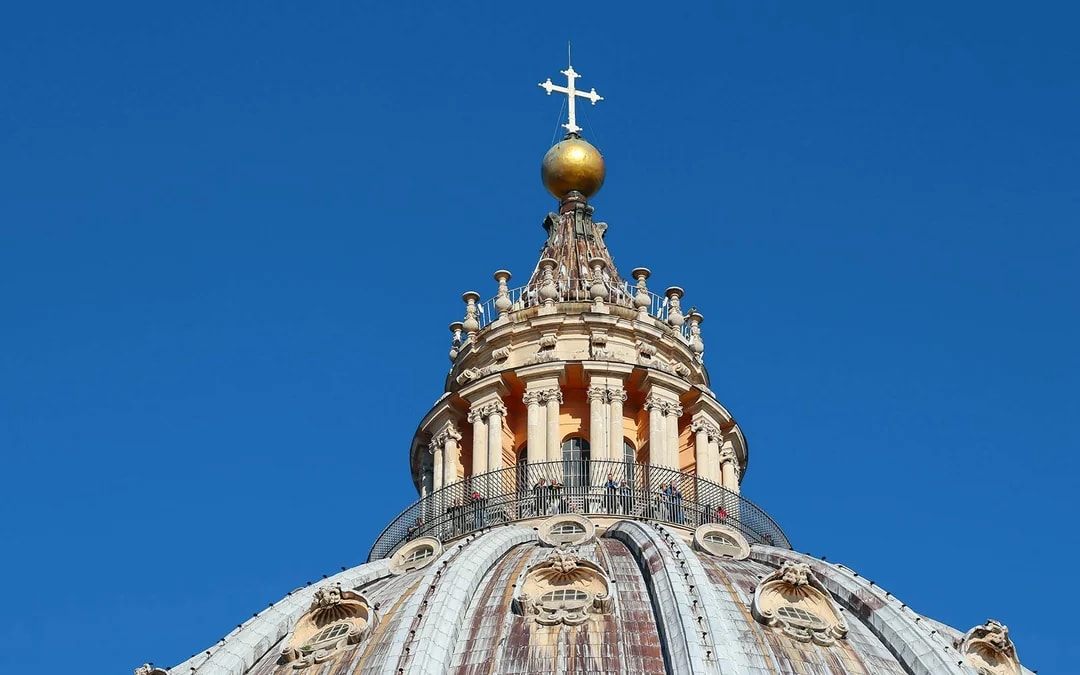 St. Peter's Basilica Guided Tour with Dome Climb Image 1