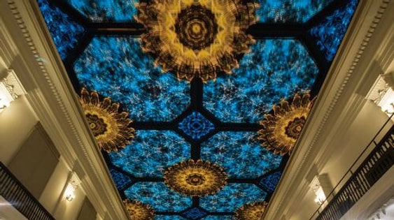 Stained Glass Museum(Former Arata Firm · Former Takahashi Warehouse)
