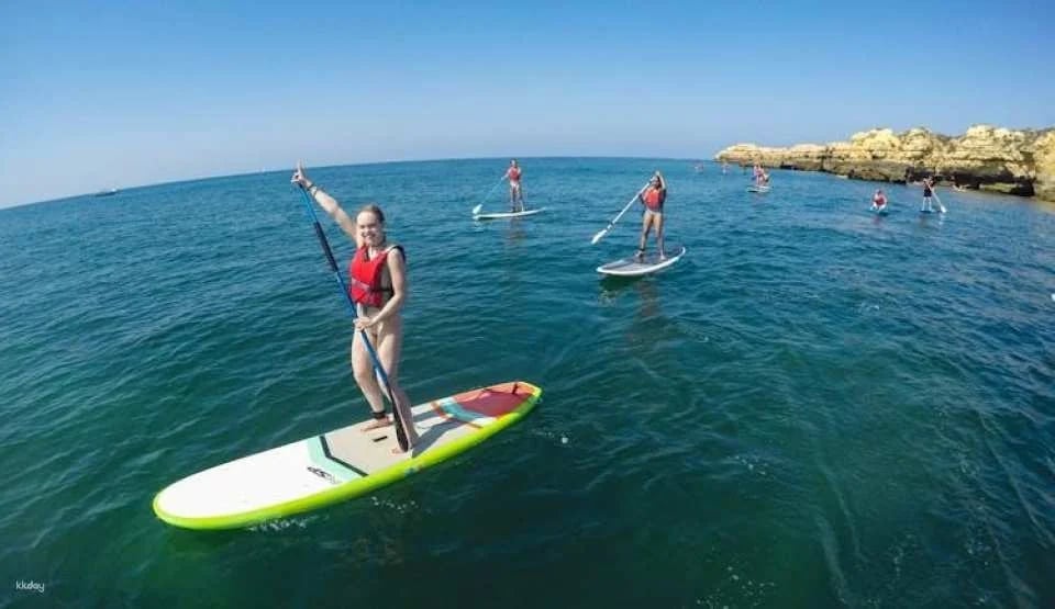 Stand-up paddle adventure along the Albufeira coastline