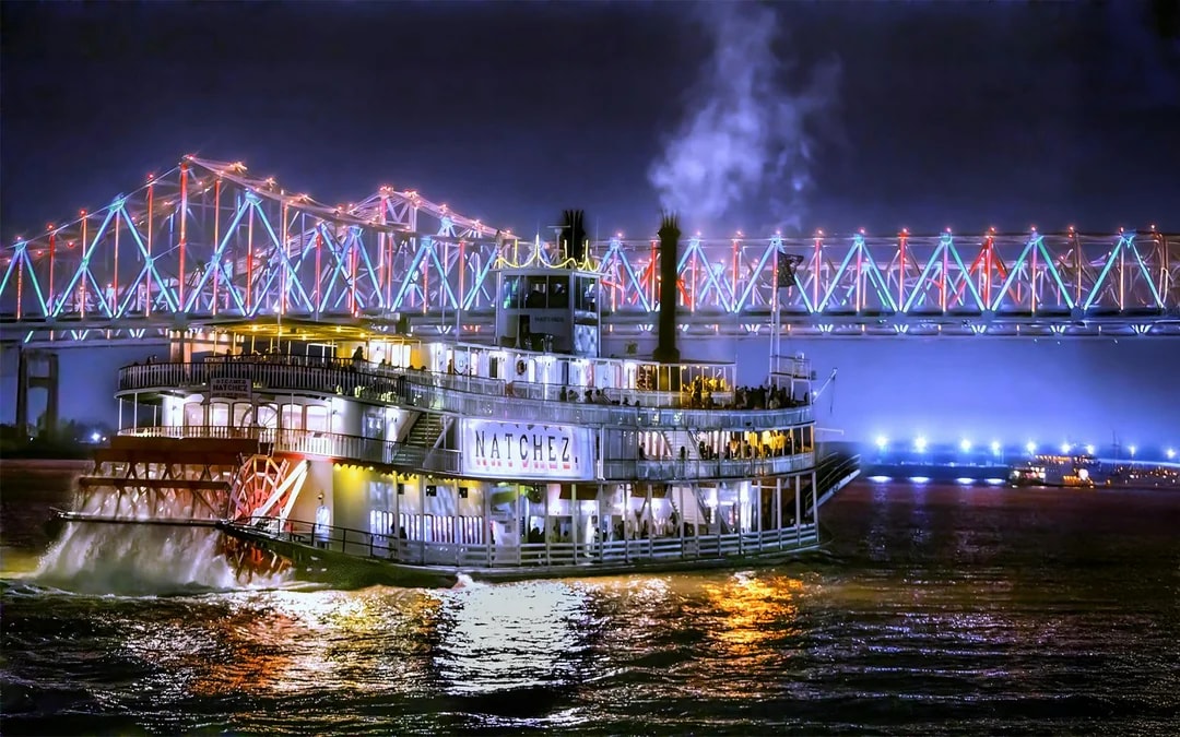 Steamboat Natchez Sightseeing Jazz Cruise Image 12