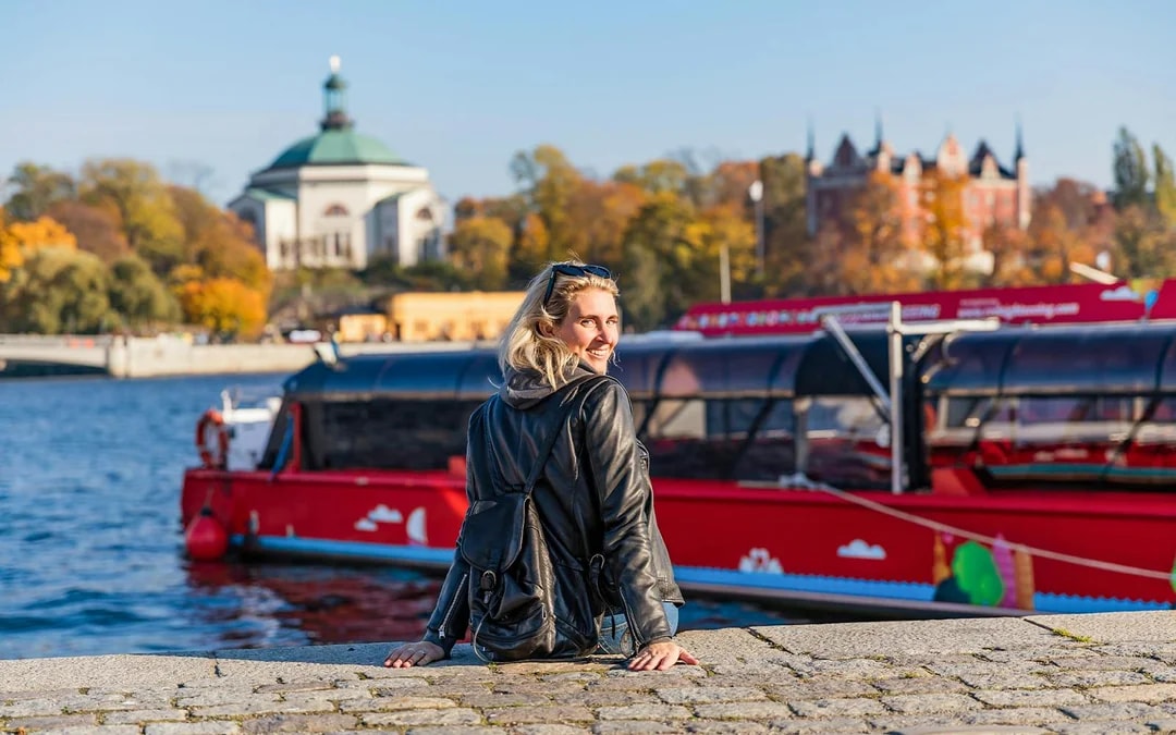 RED Sightseeing: Stockholm Hop-on Hop-off Bus with Optional Boat Tour Image 9