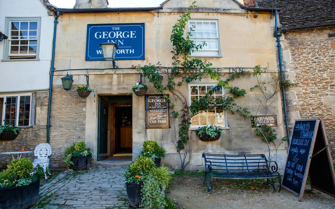 Stonehenge, Windsor Castle and Bath with Pub Lunch in Lacock Image 8