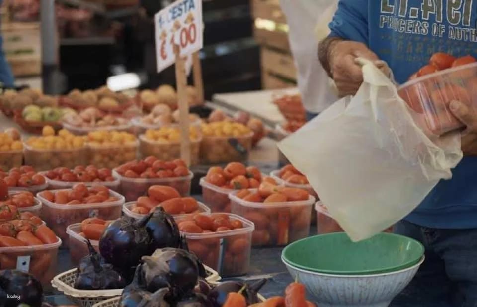 Street food tour of Catania