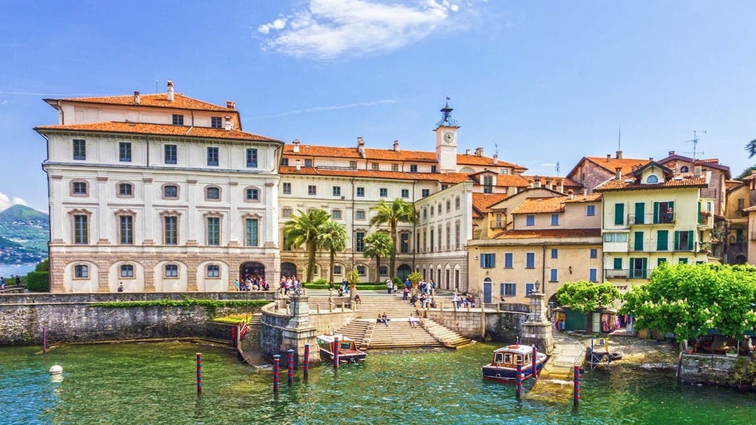 Round-Trip Boat Transfers to Isola Pescatori from Stresa