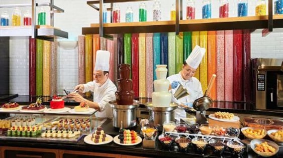 Studio City Spotlight Buffet (Optional Ferris Wheel/Water Park Combo Ticket)