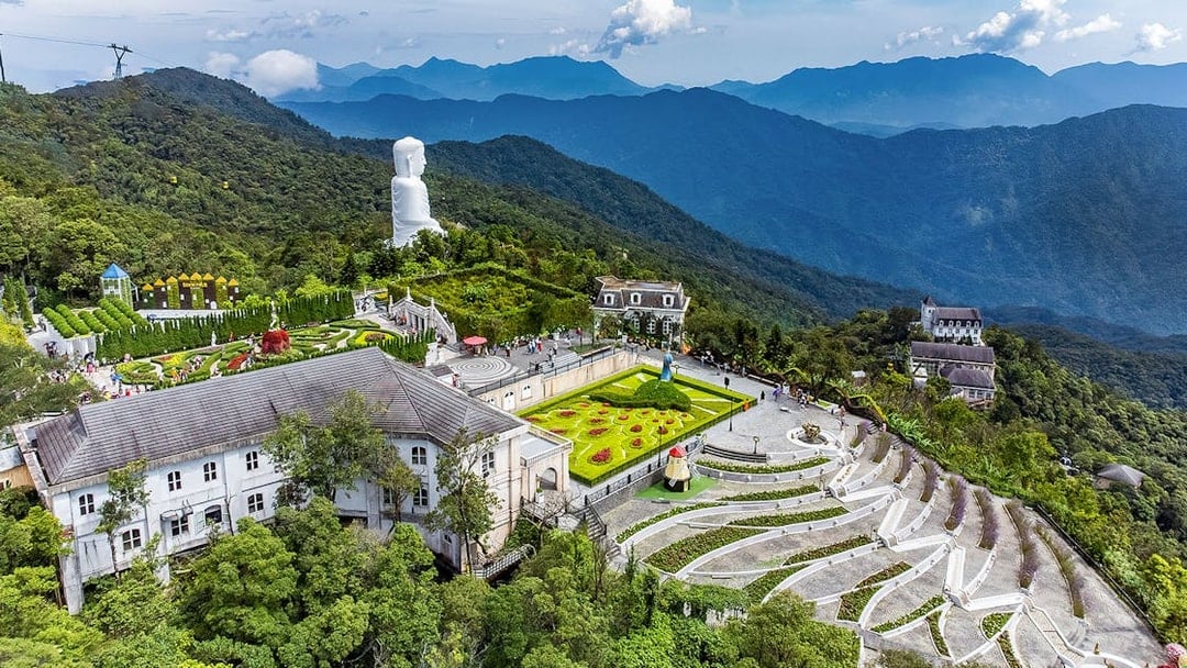 Sun World Bana Hills Ticket + Alpine Coaster 3 (Optional - Lunch, Transfers)