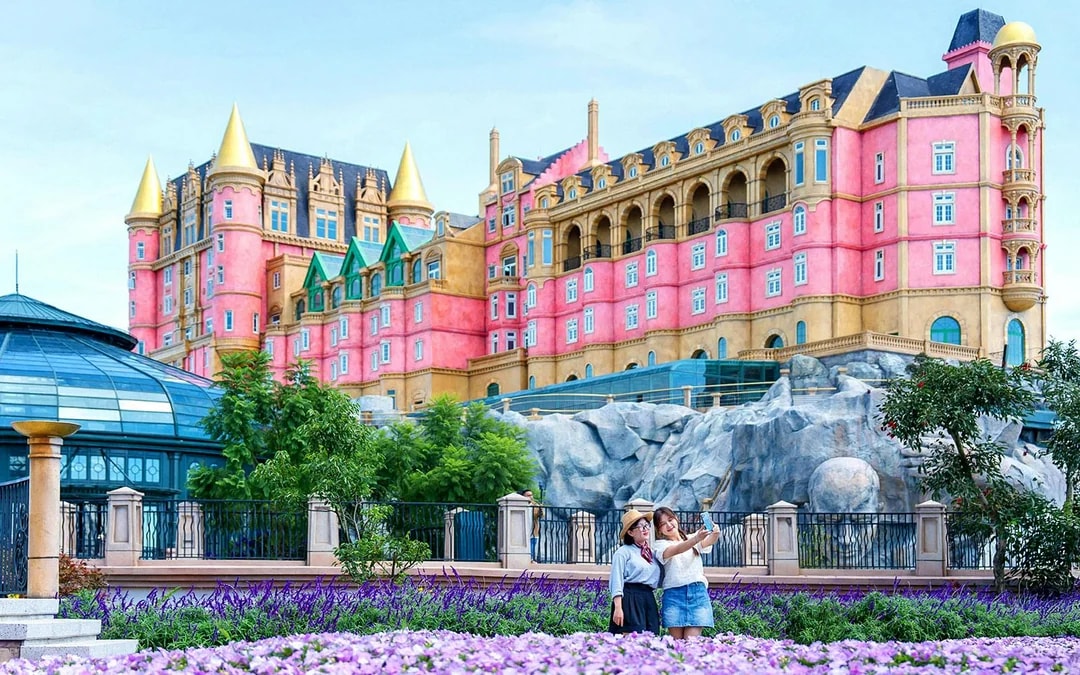 Sun World Ba Na Hills Tickets with Indian Buffet Lunch Image 6