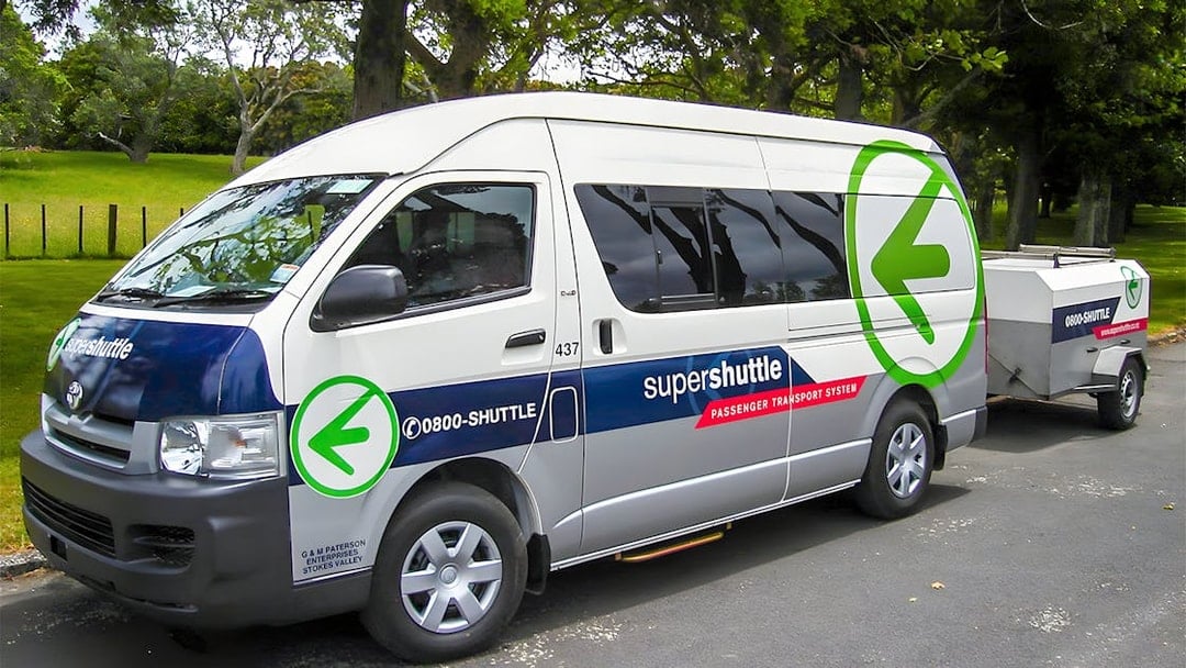 Super Shuttle One-Way Tickets: Auckland Airport to/from Auckland Central City