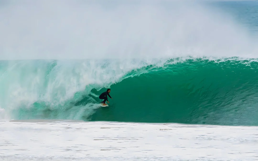 Surf Experience With Professional Surfer: Advanced Level Image 8