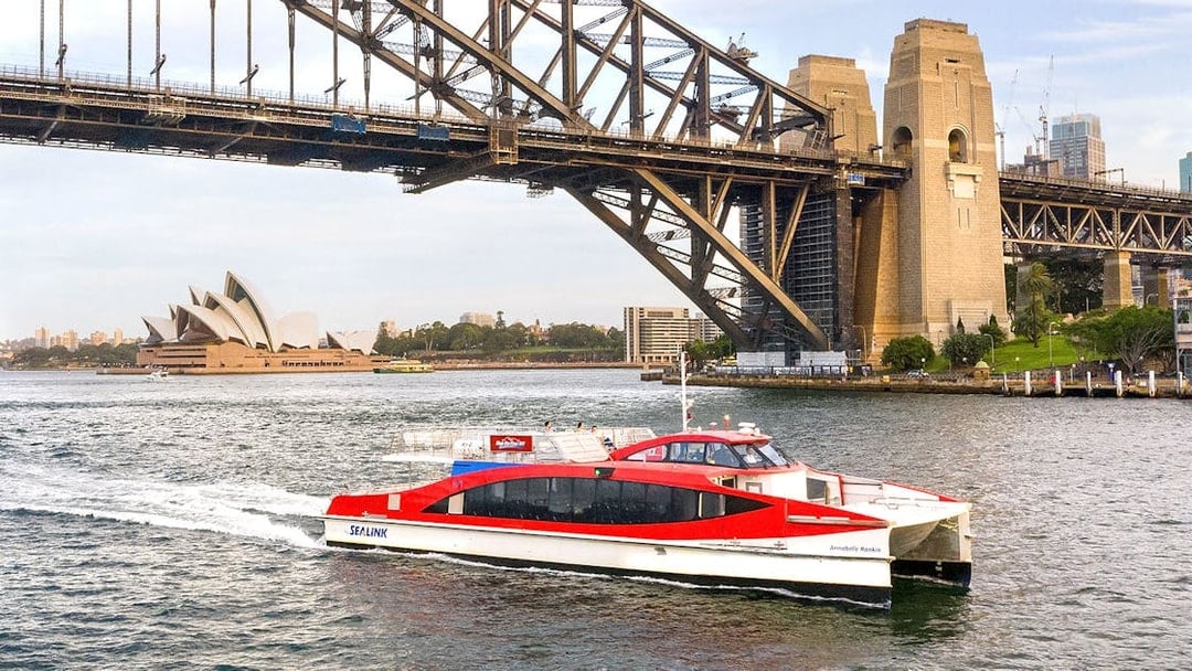 Sydney Harbour Hop-on Hop-off Cruise