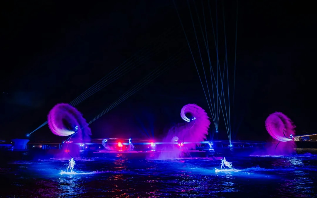 Symphony of the Sea Show With Dinner Options Image 6