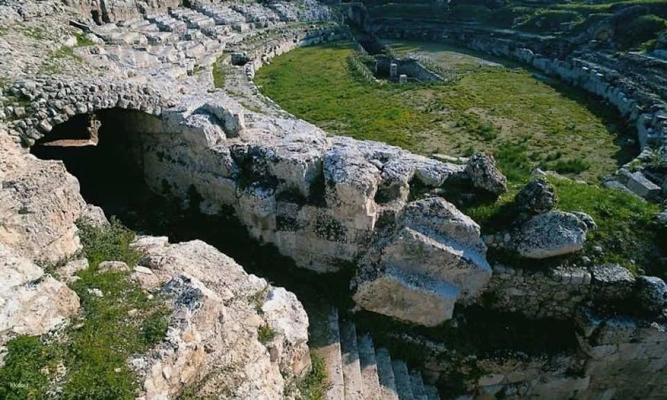 Syracuse and Ortygia Island guided tour from Taormina