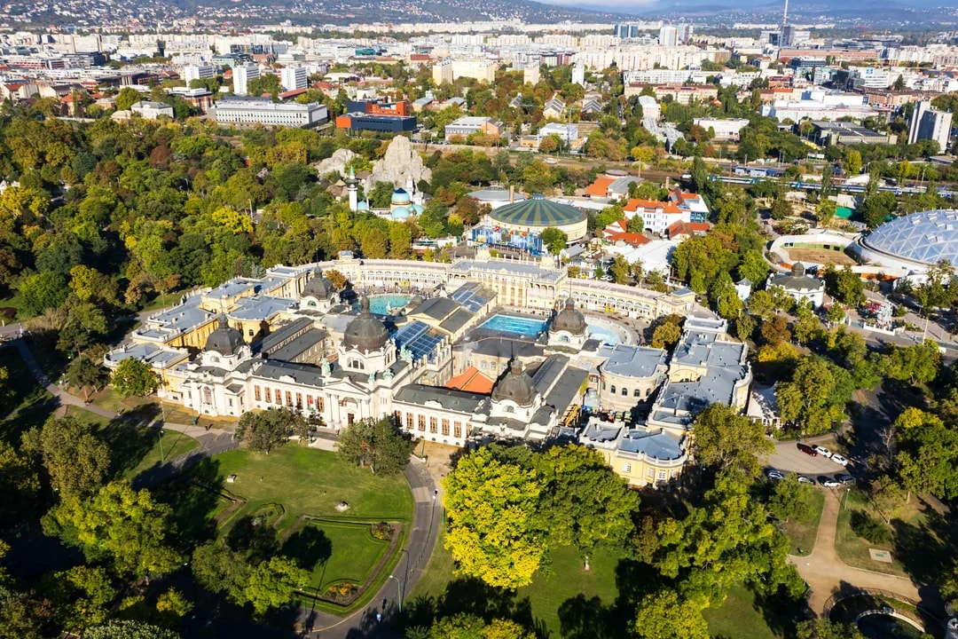 Szechenyi Spa Early-Bird Morning Entry Tickets Image 9