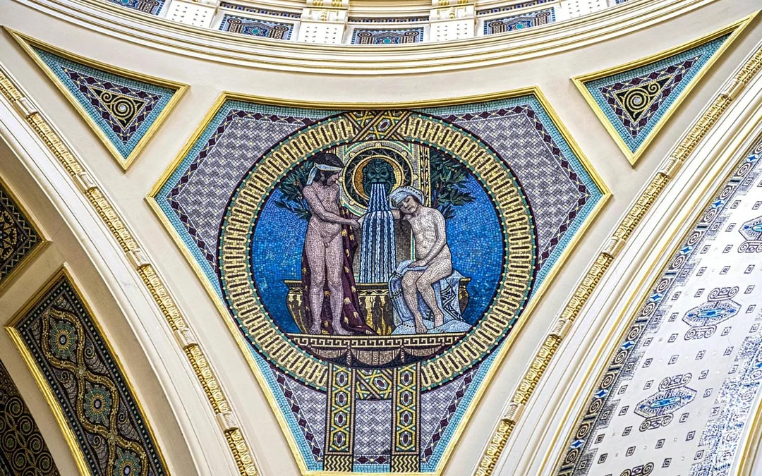 Széchenyi Spa: Entry Tickets with Locker or Private Cabin and Fast Track Option Image 6