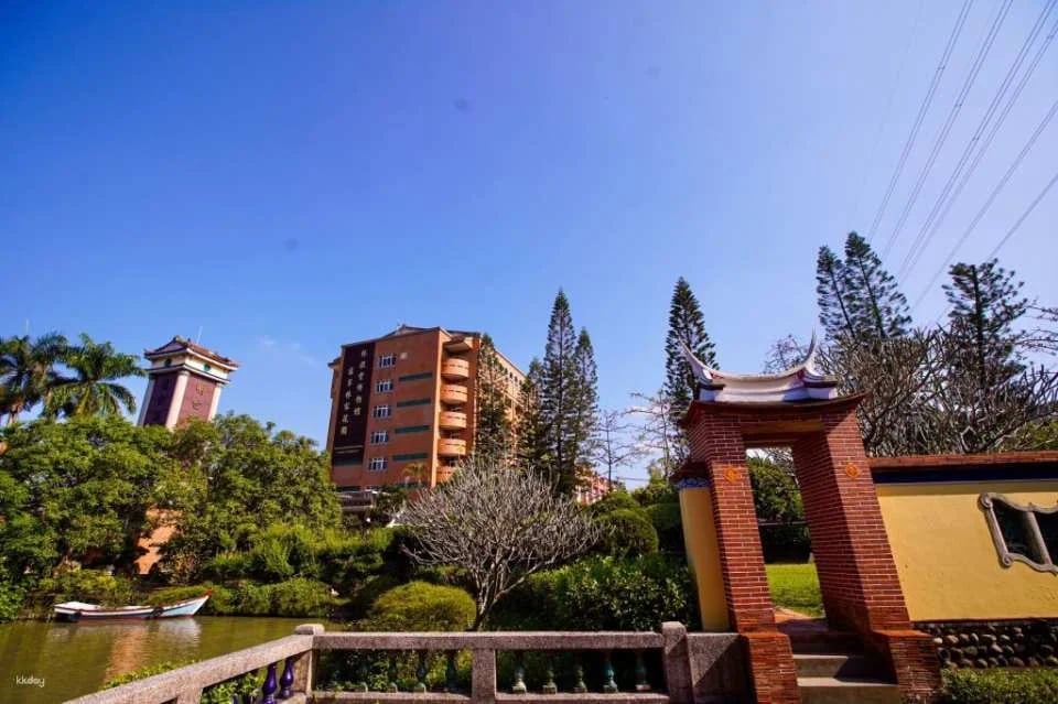 Taichung Wufeng Lin Family Garden and Lin Xiantang Museum Park Ticket