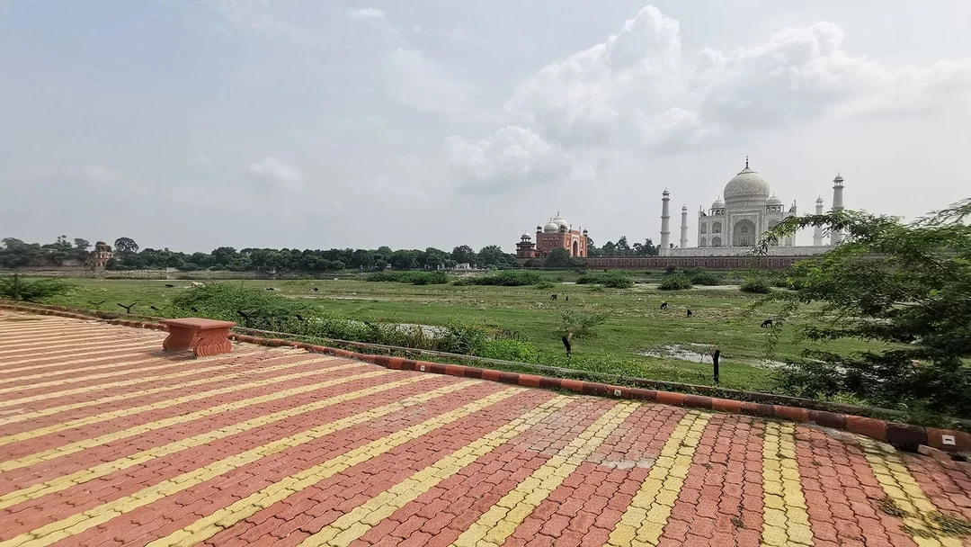 Taj Mahal Entry Ticket for Foreigners