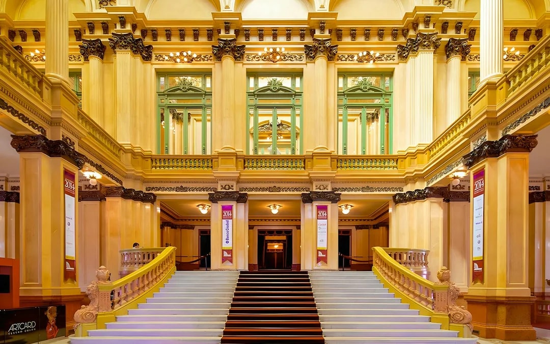 Teatro Colón and MALBA Tickets with City Walking Tour Image 2