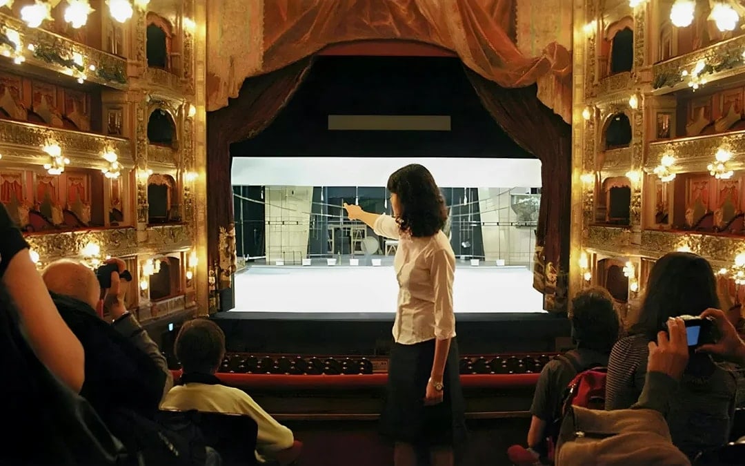 Teatro Colón Guided Tour Image 1