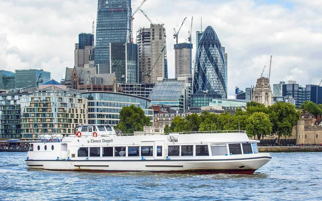 Thames Sightseeing Cruise from Westminster to Tower Bridge Image 5