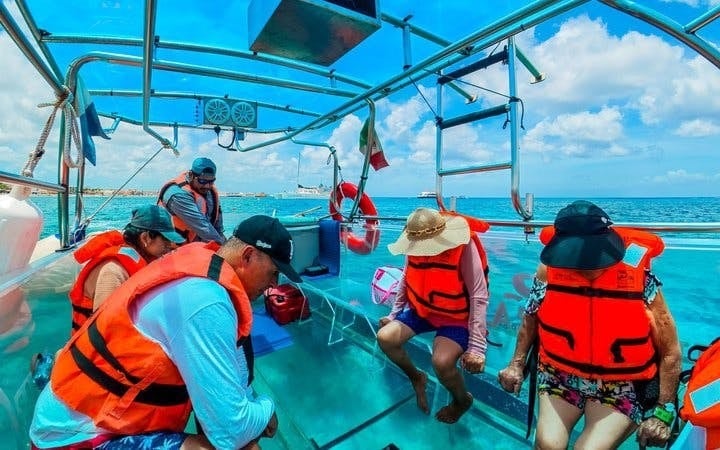 The ClearBoat Cozumel Image 1