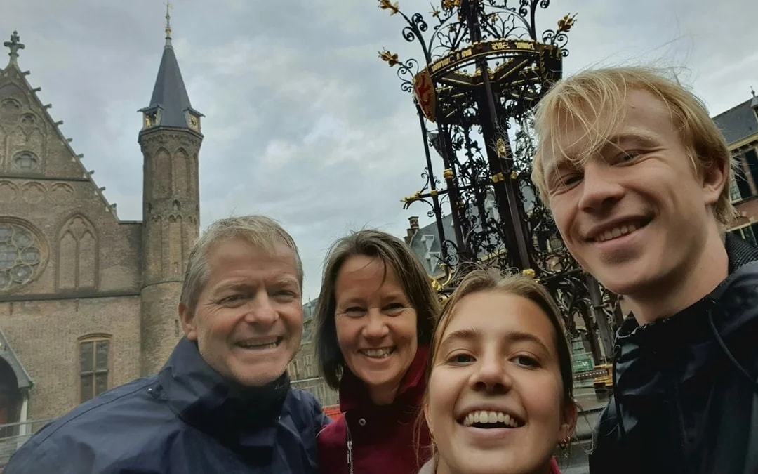The Hague, Heart of the Old Town: Self-Guided City Exploration Game Image 2