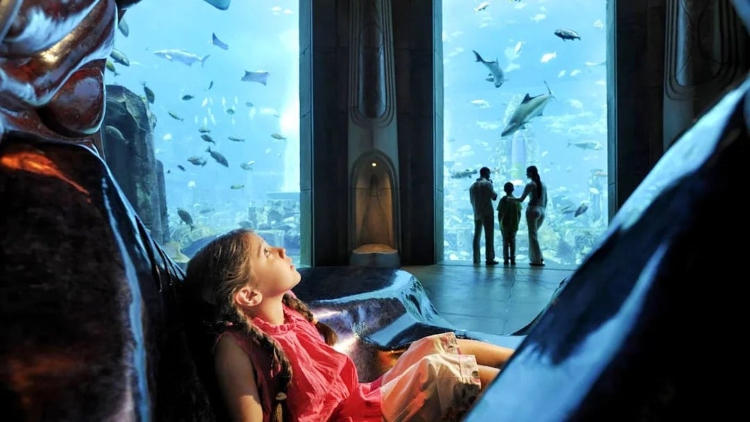 The Lost Chambers Aquarium Tickets with Fish Tales Tour, Dubai