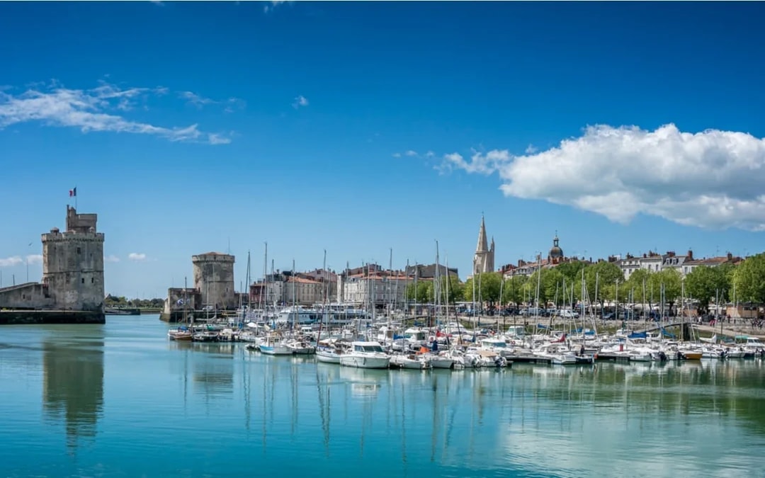 The Lost Treasure of La Rochelle: Self-Guided City Exploration Game Image 8