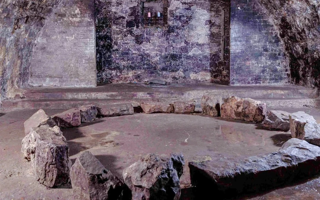 Late-Night Underground Vaults Terror Tour Image 7