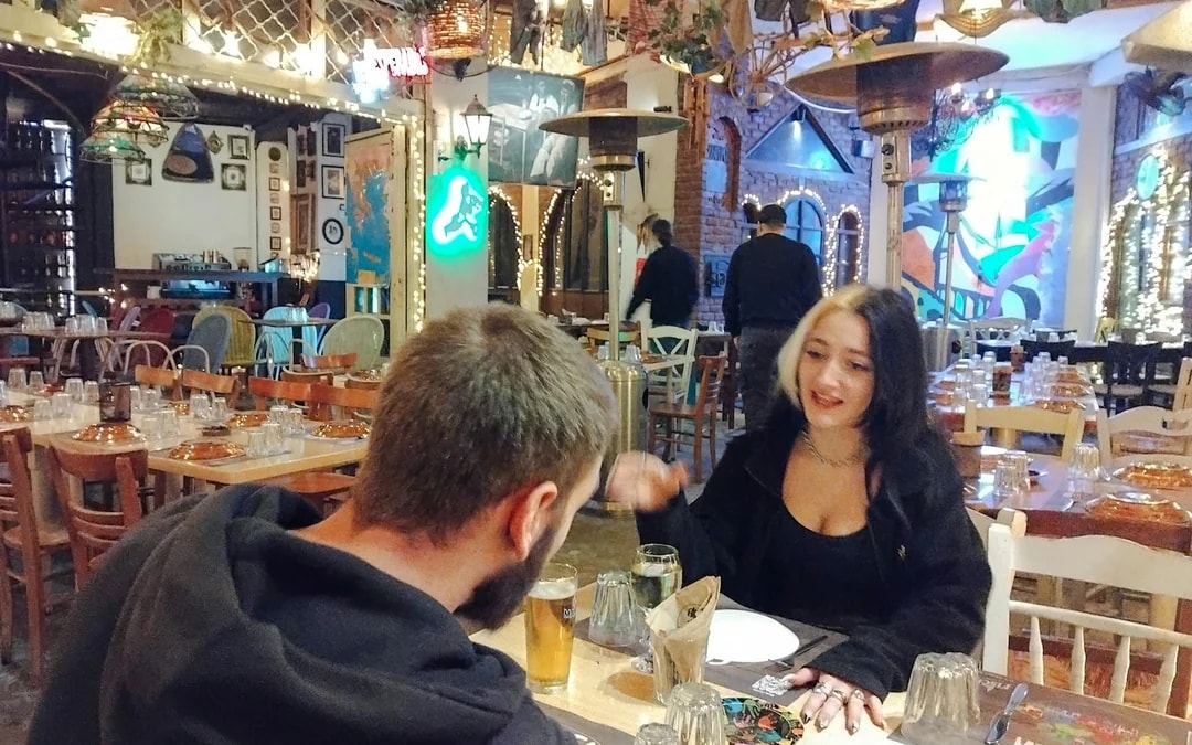 Thessaloniki Small-Group Hidden Bars Walking Tour With Drinks and Savoury Bites Image 5