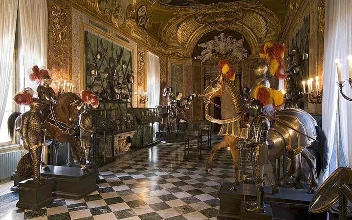 Ticketed Visit to Musei Reali and Royal Palace Image 1