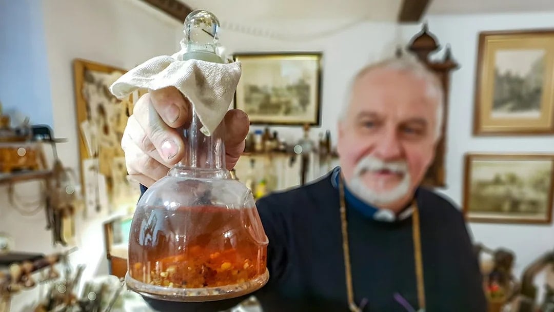Tickets to 1.5-Hour Amber Workshop in Gdańsk