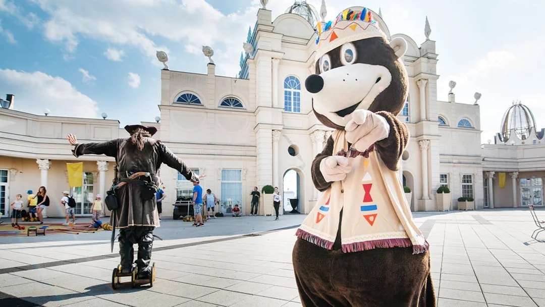 Mascot and performer at Belantis main entrance, Leipzig theme park.