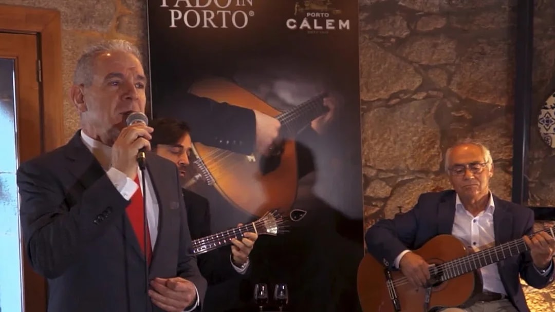Fado musicians performing in a Porto wine cellar.