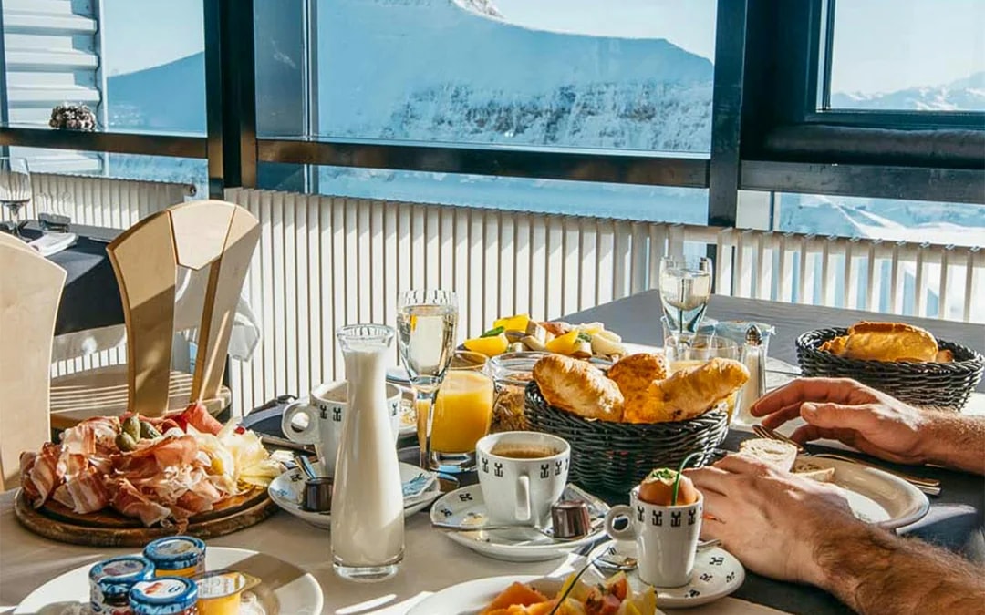 Tickets to Glacier 3000 with Round-Trip Cable Car Transfers Image 9