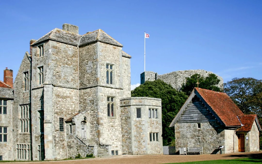 Tickets to the Carisbrooke Castle Image 1