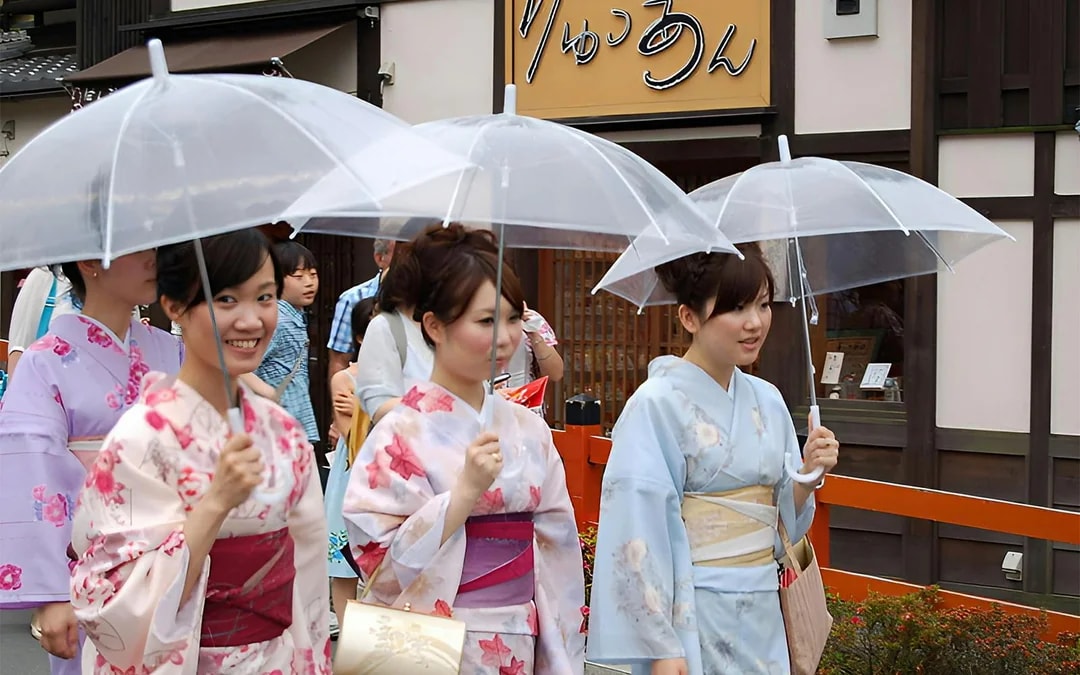 Tokyo: Full day Kimono Rental in Asakusa Image 3