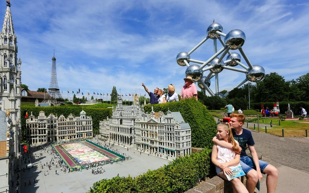 Tootbus: Brussels Hop-on Hop-off Bus Tour + Mini Europe Tickets Image 5