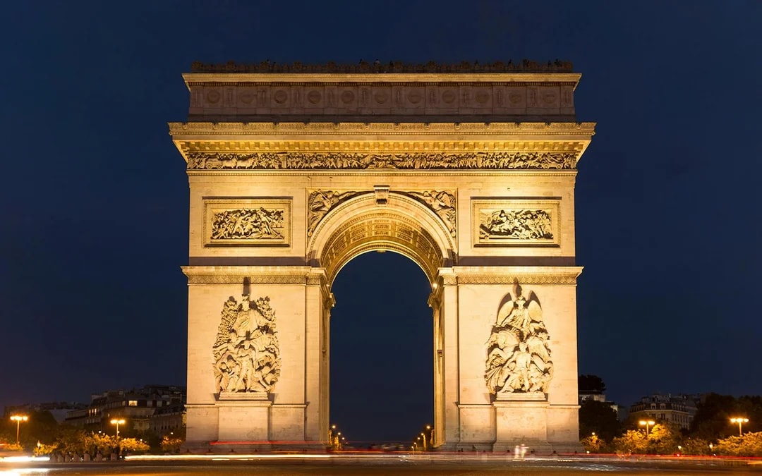 Tootbus: Paris Night Bus Tour Image 6
