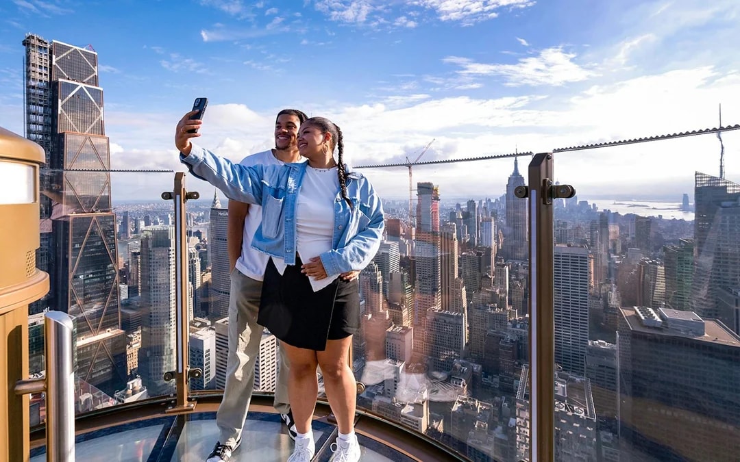Top of the Rock Observation Deck VIP Pass with the Beam & Skylift Experience Image 9