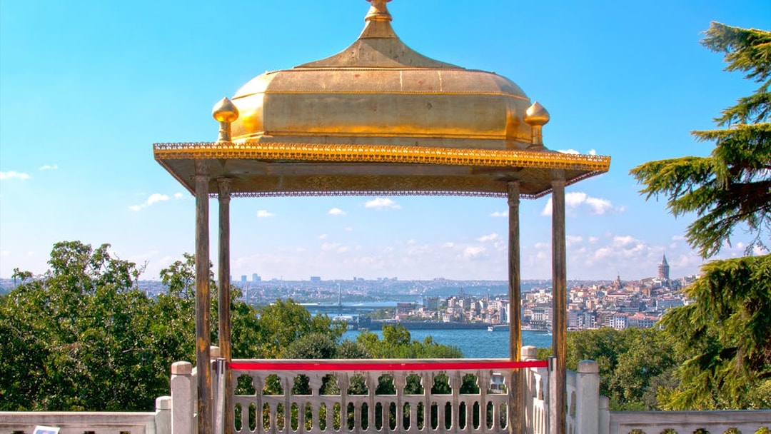 Iftar Pavilion overlooking Bosphorus at Topkapi Palace, Istanbul, Turkey.