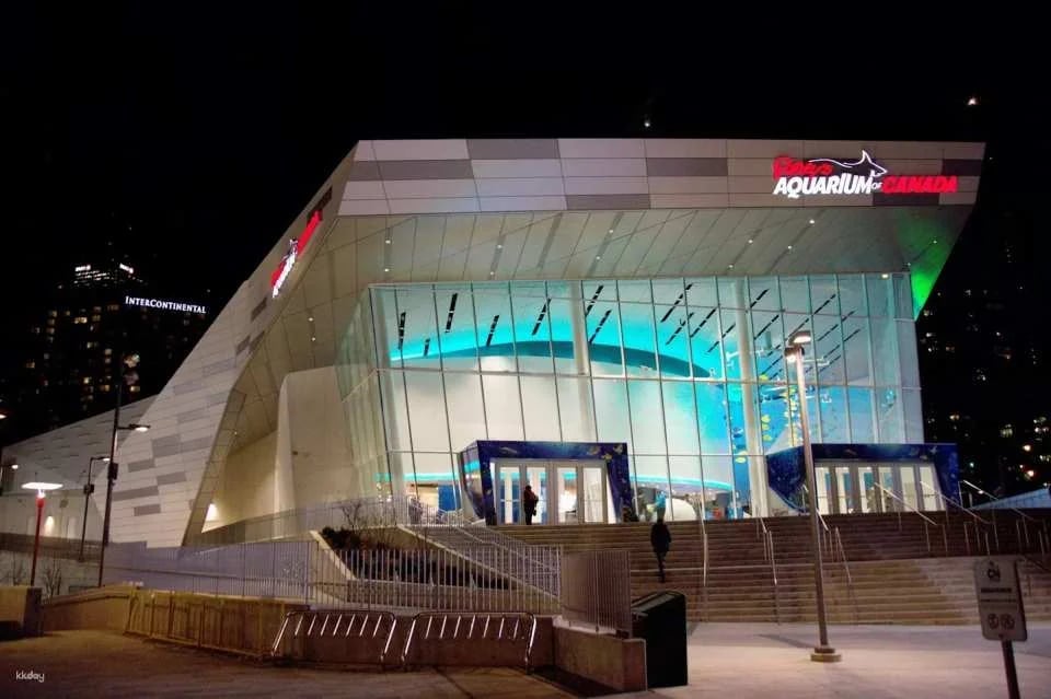 Toronto, Canada | Ripley's Aquarium Tickets