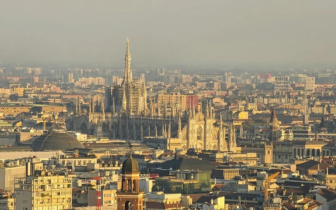 Torre Branca & Sforza Castle Guided Tour with Park Walk Image 8